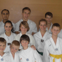 Bericht Header TKD - dreifache Taekwondo Europameisterin beim SSC 02 zu Gast